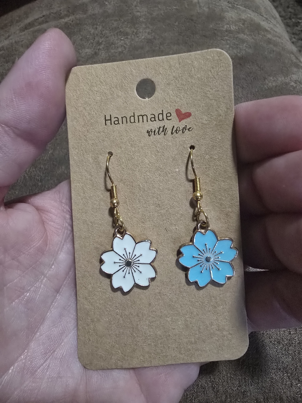 Handmade Floral Drop Earrings in White and Turquoise